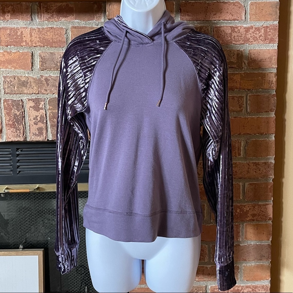 Calia by Carrie Underwood Effortless Velvet Hoodie